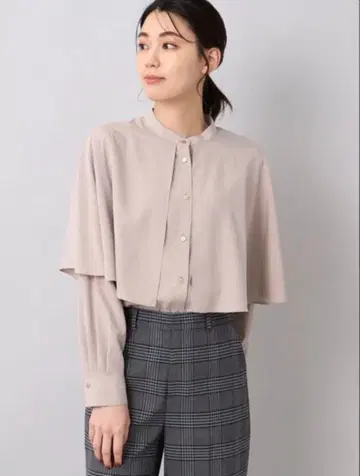 [ 새상품급 ] UNTITLED 케이프 디자인 블라우스