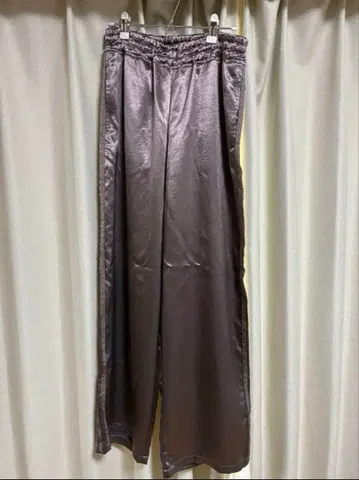 SHARE SPIRIT 트랙 팬츠