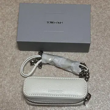 tomford 최신 체인 부착 립 케이스 화이트