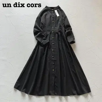 새상품 앤디콜 허리 턱 플레어 롱 원피스 블랙