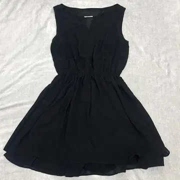 SPIRAL GIRL 스파이럴걸 블랙 슬리브리스 원피스