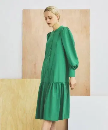 iNella 이네라 볼륨 슬리브 셔츠 원피스 신키 유코 그린