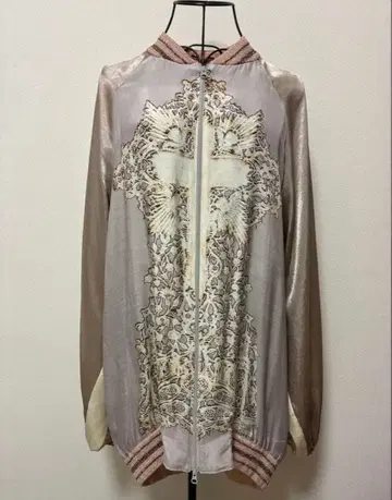 SHARE SPIRIT 스카잔 클로스 레이스