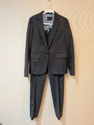 TOMORROWLAND 팬츠 셋업