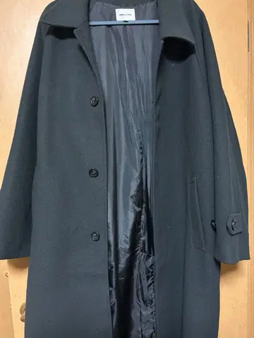 블랙 체스터 코트