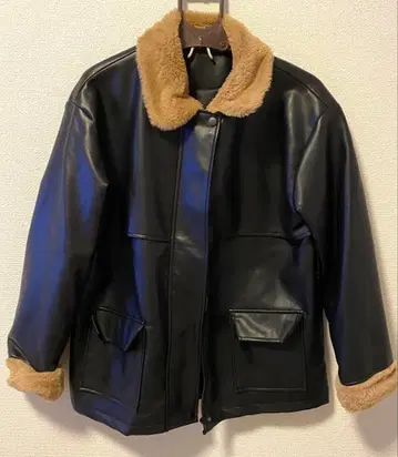 블랙 퍼 옷깃 페이크 가죽 자켓