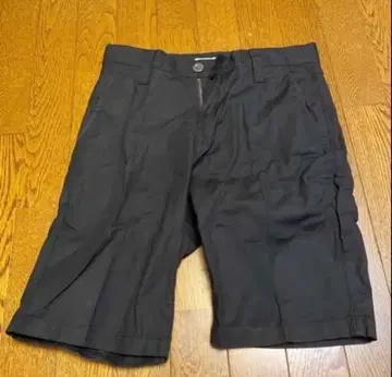 OAKLEY 블랙 숏팬츠 사이즈 30