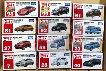 토미카 단종품 흠집 상자 12대 세트