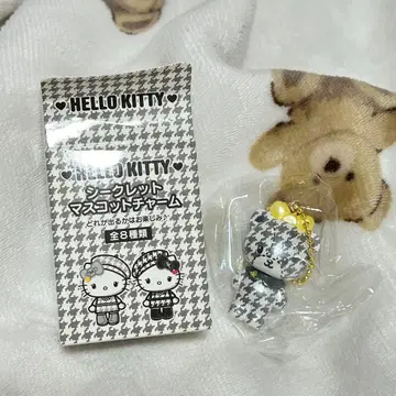 시크릿 마스코트 참 ( 흑백 걸리시 쌍둥이 코디 )