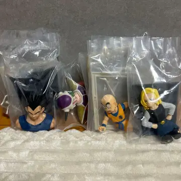 제일복권 드래곤볼 40th E상 만화 스트럭처 3종 세트