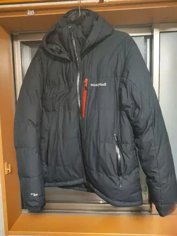 mont-bell 블랙 다운 자켓 L 사이즈