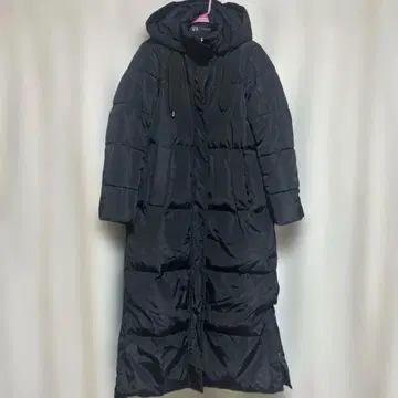 ZARA 다운 코트