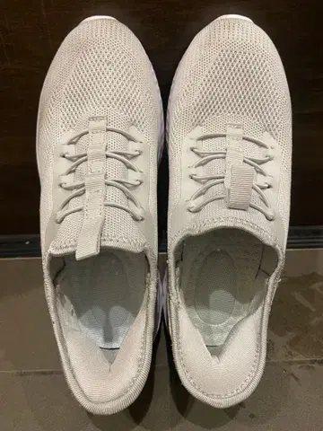 그레이 슬립온 스니커즈 25.5cm