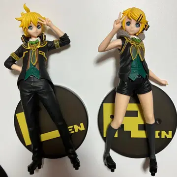 보컬로이드 피규어 리모컨