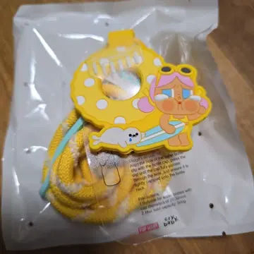 POPMART CRY BABY 롱 스트랩