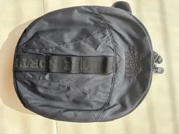 THE NORTH FACE 바디백 블랙
