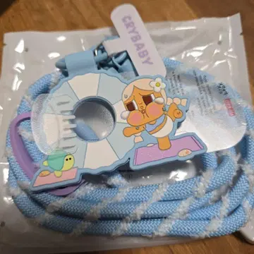 POPMART CRY BABY 롱 스트랩