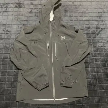 JACKALL 클라우드 쉘 자켓