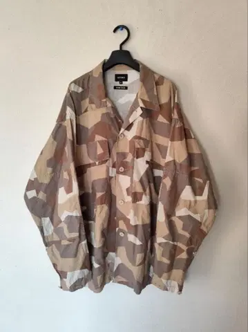 BEAMS 카모플라주 셔츠 자켓