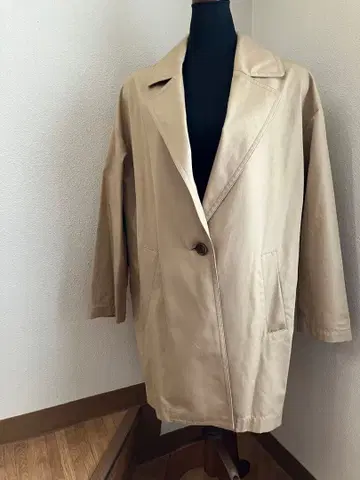 가을 할인 판매 베이지 트렌치코트 싱글 버튼 비기