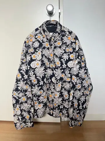 ZARA 꽃무늬 퀼팅 자켓 S 사이즈