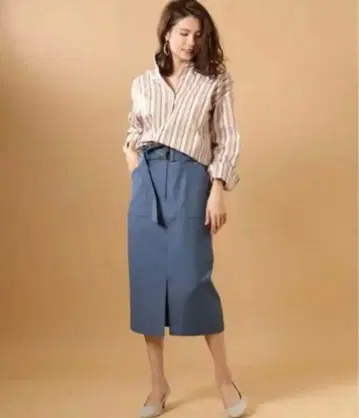 [ 새상품급 ] 바빌론 벨트 포함 하이웨스트 타이트 스커트