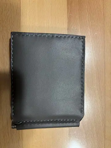 다크 브라운 가죽 머니클립