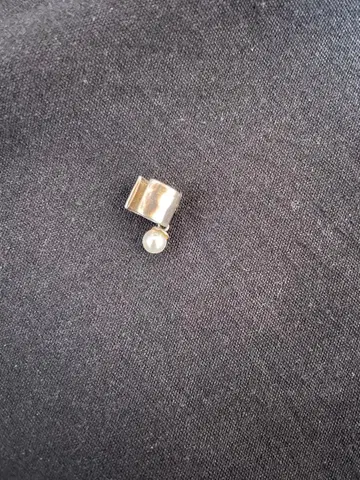 e.m 이엠 이어커프 펄 실버 silver 귀걸이