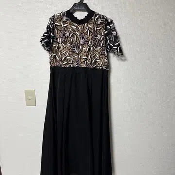 자수 반팔 롱 드레스