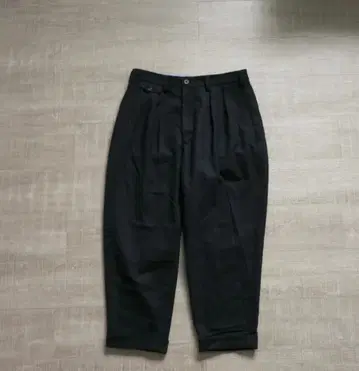 M BEAMS PLUS 2 플리츠 플란넬 트라우저