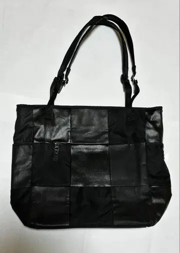 DOUBLES 블랙 패치워크 토트백