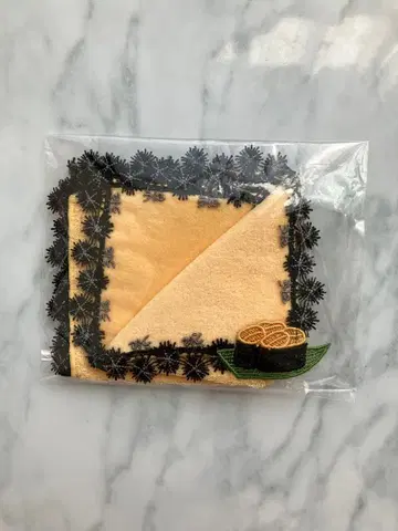 치카자와 레이스 손수건 구름 성게