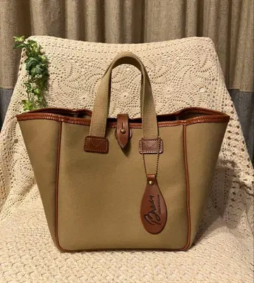 브래디 BECK CUBE 베크 큐브 brady 토트백