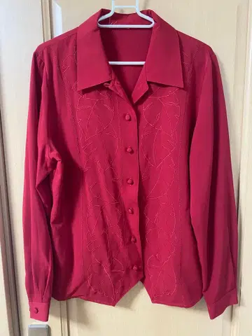 구제 의류 빨간색 잎 자수 긴팔 셔츠