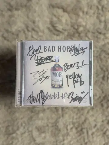 BAD HOP 전 멤버 친필 사인 CD