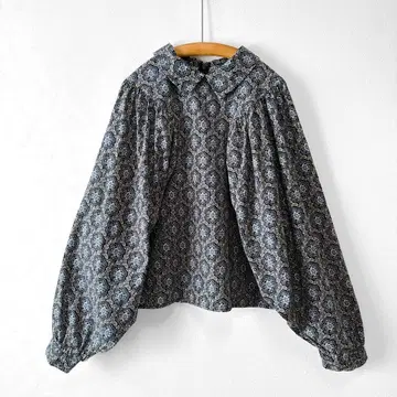 새상품급 merry jenny 노스탤지어 개더 슬리브 블라우스 볼륨 소매