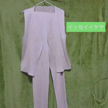 잇세이 이케야 리브 베이지 베스트&팬츠 셋업