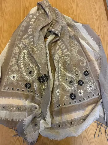 컨디션 최상 미사용 대형 울 스톨