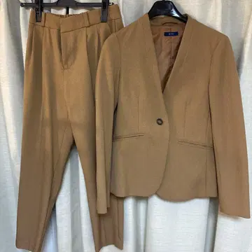 avv 베이지 수트 셋업 XS 사이즈