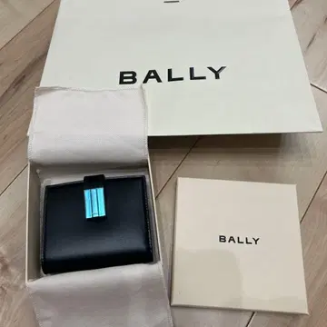 새상품 BALLY 지갑