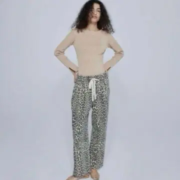 라이트 Canvas 개더 팬츠 M 레오파드 무늬