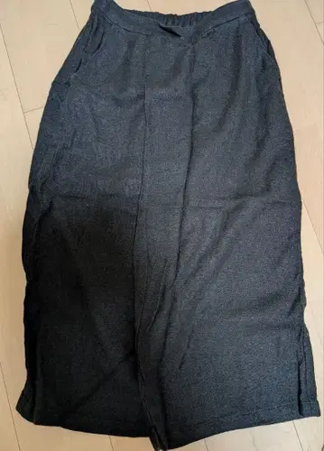 evam eva 린넨울 스커트 블랙