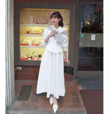 Herlipto 페플럼 포플린 셔츠 드레스