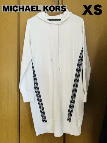MICHAEL KORS 후드 부착 후드티 XS 화이트