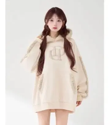 다리치 DD 보아 스웨트 후드티