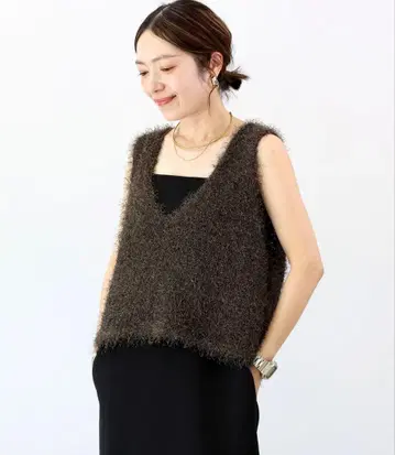 페더얀 V넥 니트 베스트 Aletta vita