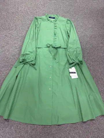 엠즈 그레이시 새상품 미사용 코트