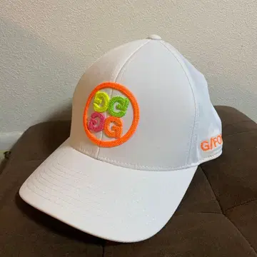 G/FORE 컬러풀 자수 화이트 캡