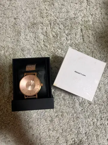 로즈 골드 메쉬 밴드 시계