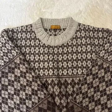 새상품급 LANCE 다이아몬드 패턴 니트 스웨터 XL 사이즈
